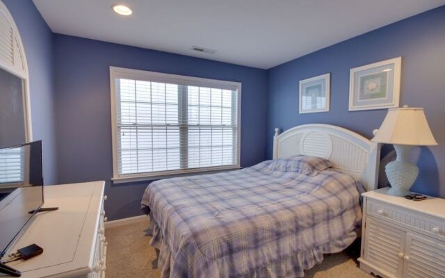 Boards Edge 102 - 4 Br Townhouse