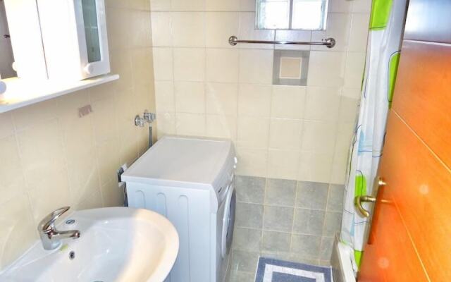 Midia Suites