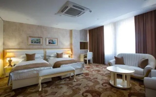 Grand Hotel Burana - фото 2