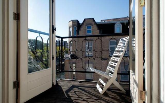 Canal Holiday Apartment