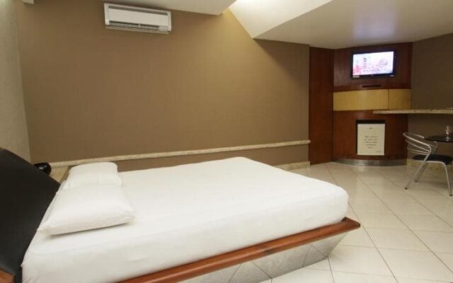 Raru's Motel Litoral Norte (Только для взрослых)