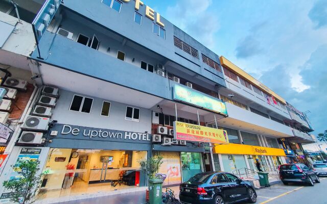 De UPTOWN Hotel @ SS2