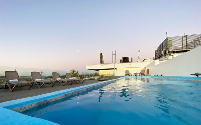 Hotel Pettra Concepcion