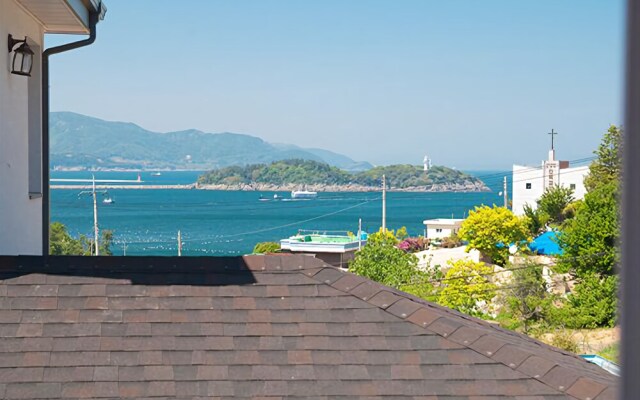 Yeosu Healing Pension