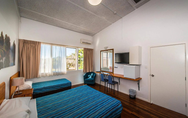 Diggers Tavern Hotel