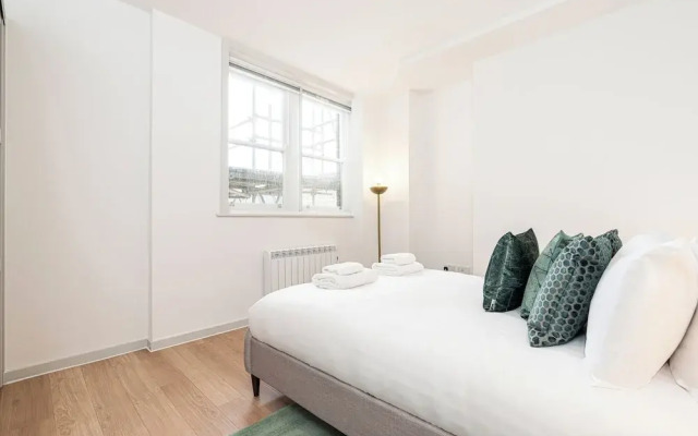 JOIVY Stylish 1 bed flats in Soho