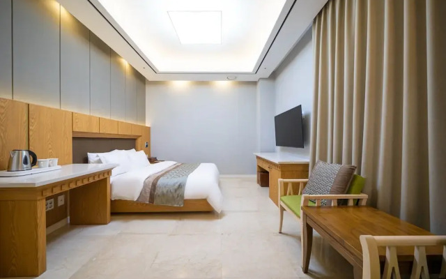 Hotel Core