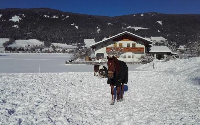 Room-holiday Home Kahr Apartment Roßbran