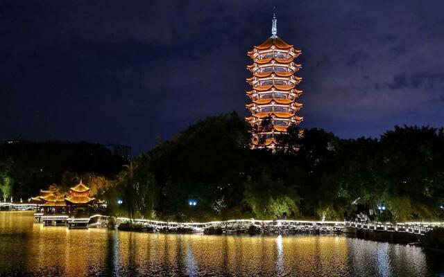 PAI Hotels·Jiangbei Airport Central Park