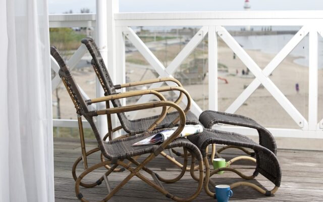 Roompot Beachhotel Cape Helius