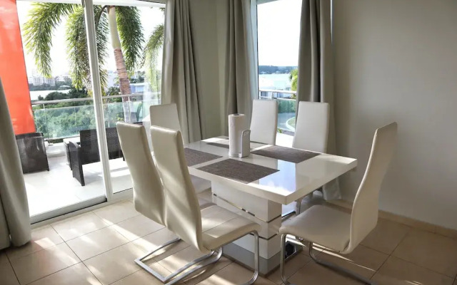 Captivating 2-bed Apartment in Maho