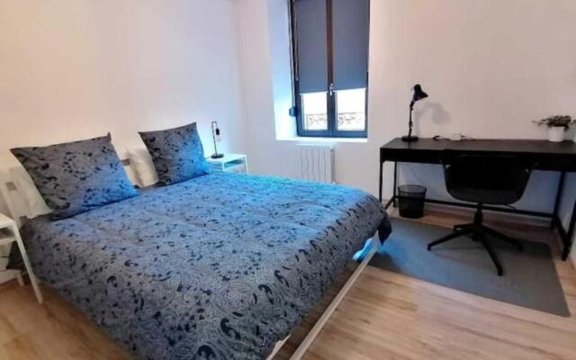 Grand Appartement 2 chambres avec Fibre et Netflix