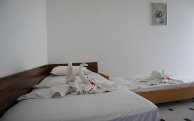 Fili Hotel Apartments