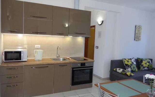 Apartments Mara - 70m from the sea