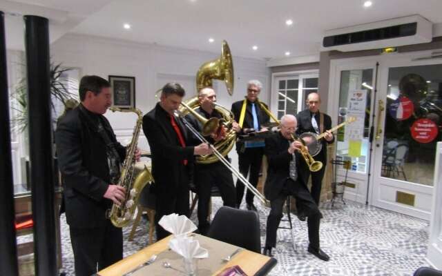 Hôtel Restaurant Le Bourgogne