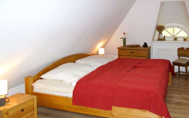 Apartment  Born 22559