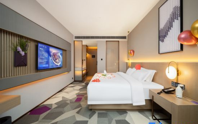 Lavande Hotel (Hunan Provincial People's Government Railway College Station)