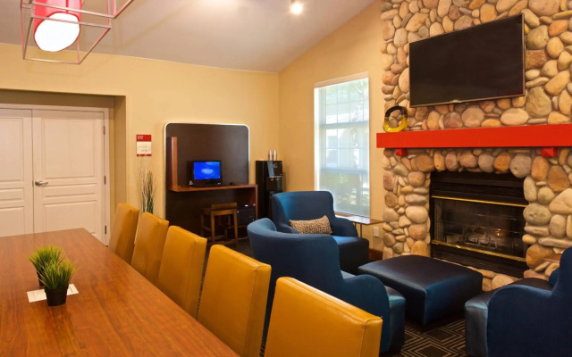 Towneplace Suites By Marriott Seattle Southcenter