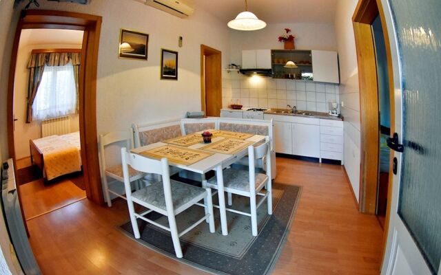 Olive Apartments