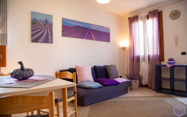 Cosy Apartment Near the Ancient Walls and Centre