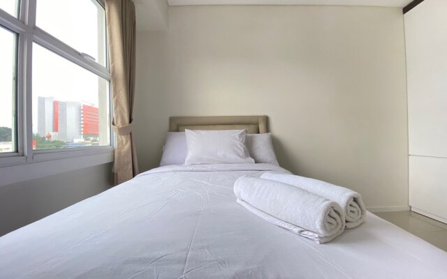 Comfy & Bright 1Br Apartment At Parahyangan Residence