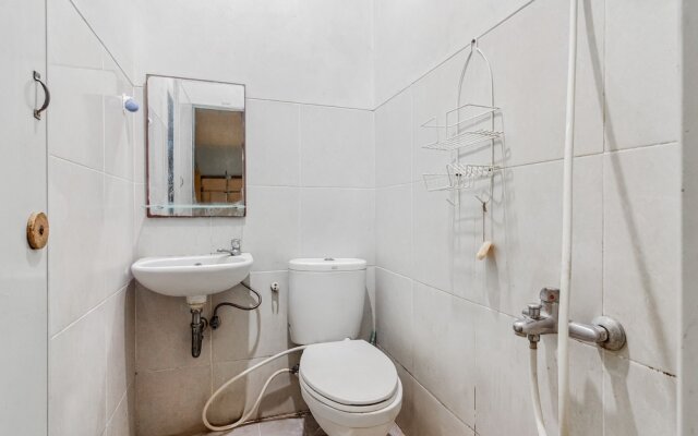 OYO 93500 Rizki Residence TOS Syariah Near PT Bank KB Bukopin Tbk