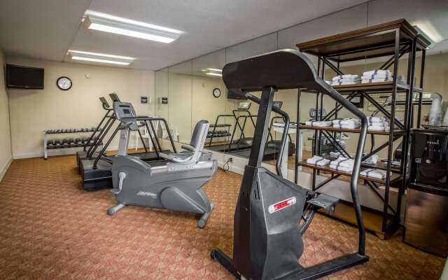 Quality Inn & Suites Hanes Mall