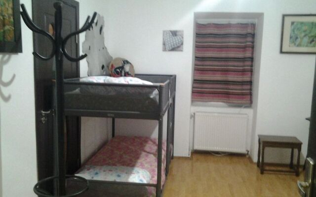 Leyla Guesthouse Hostel