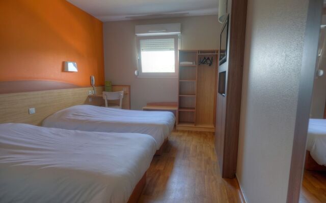 B&B HOTEL Saint-Etienne Monthieu