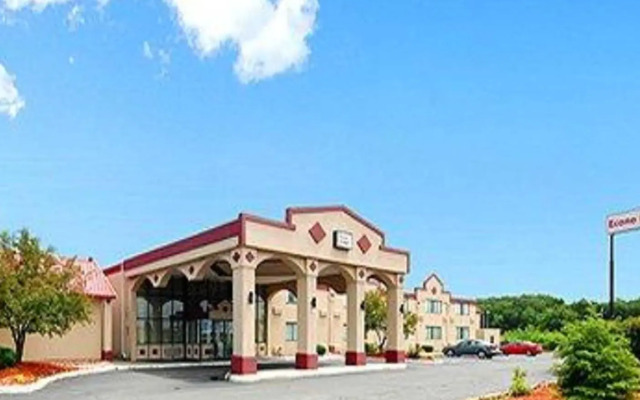 Econo Lodge Chicopee