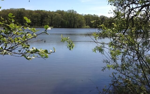 Cleveley Mere Luxury Waterside Lodges