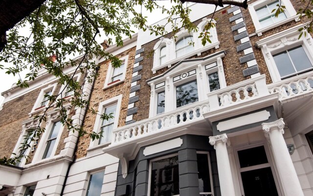The Chesterton Road Apartment - FCA