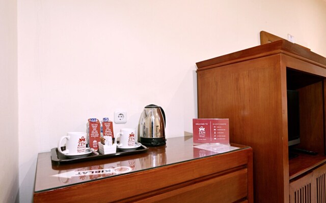 ZEN Rooms Pejaten Raya