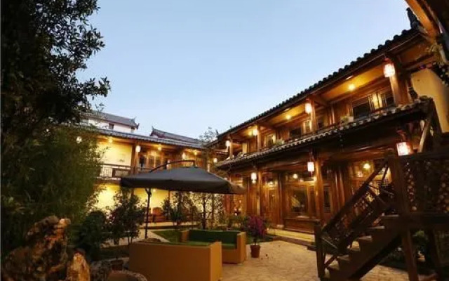 Lijiang Manmin Luo Boutique Inn