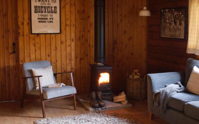 Hillside Log cabin, Ardoch Lodge, Strathyre