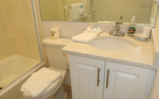 Jamaica Royale - 803 - 2 Br Condo