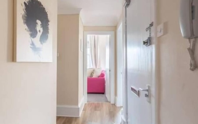 Maya's Glasgow Holiday Homes