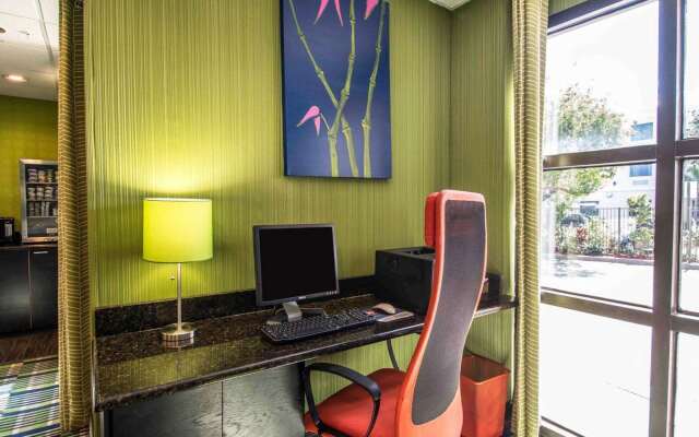 Comfort Inn & Suites Lantana - West Palm Beach South