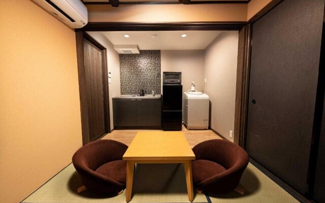 Tsumugi HorikawaRokkaku