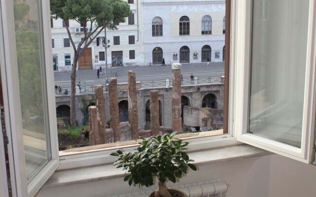 Superior Relais Temple View