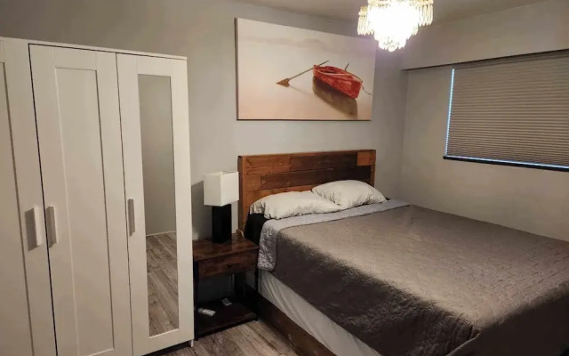 Signature City Charm Furnished 3BR