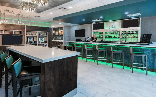 Holiday Inn Beaumont East-Medical Center Area