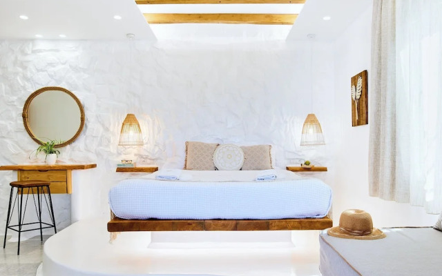 Dream on Plaka
