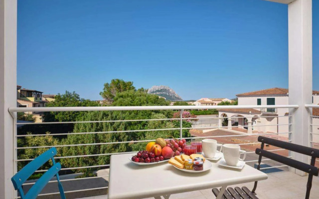 Felix Hotel Residence Porto San Paolo