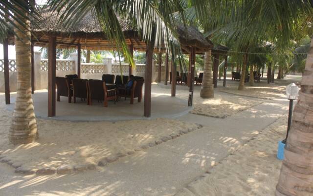 Charlestina Beach Resort
