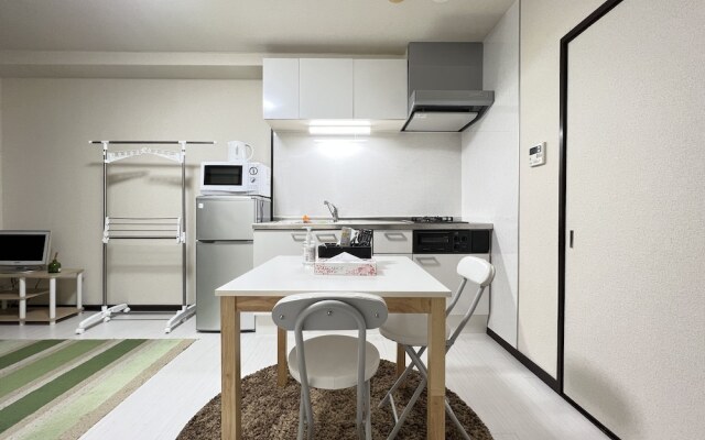 Gojo sefi-apartment 101