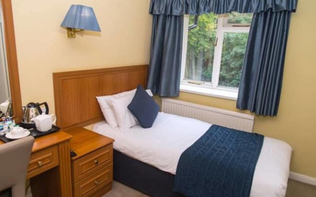The Riverhill Hotel  Restaurant
