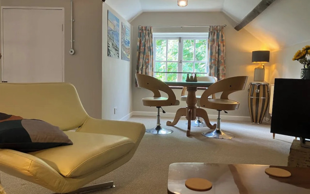 The Coach House - Trinity Lodge
