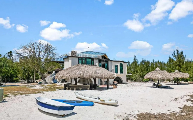 Barnacle Resort