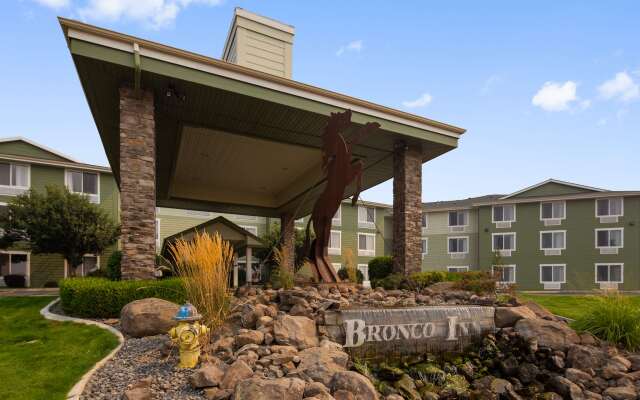 Best Western Bronco Inn